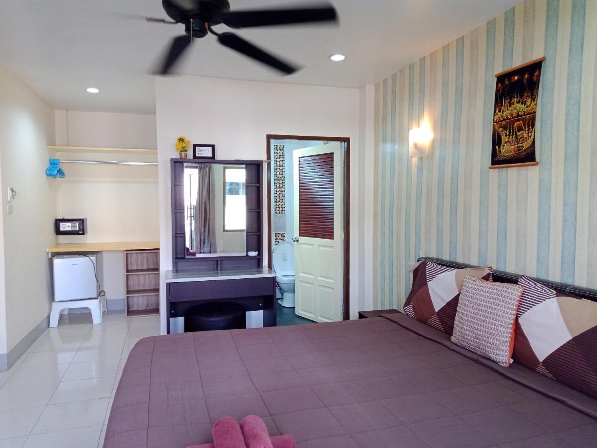 Living Room Guesthouse & Cafe Bar Karon Exterior foto