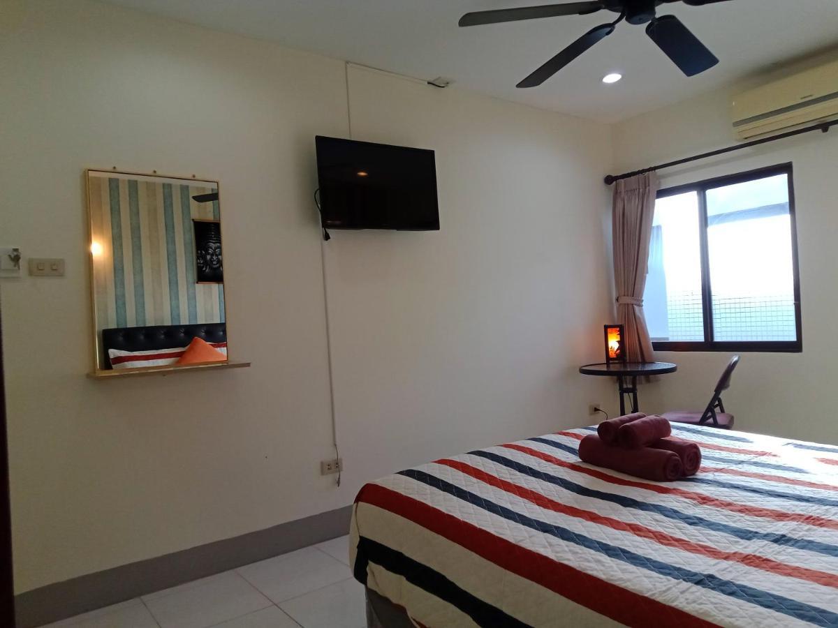 Living Room Guesthouse & Cafe Bar Karon Exterior foto