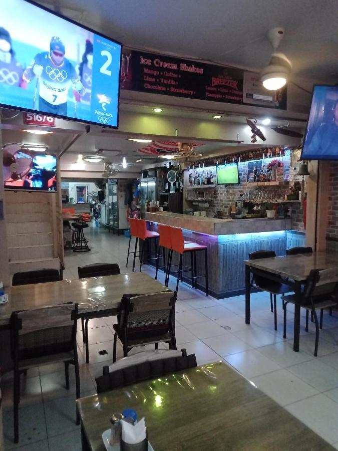 Living Room Guesthouse & Cafe Bar Karon Exterior foto